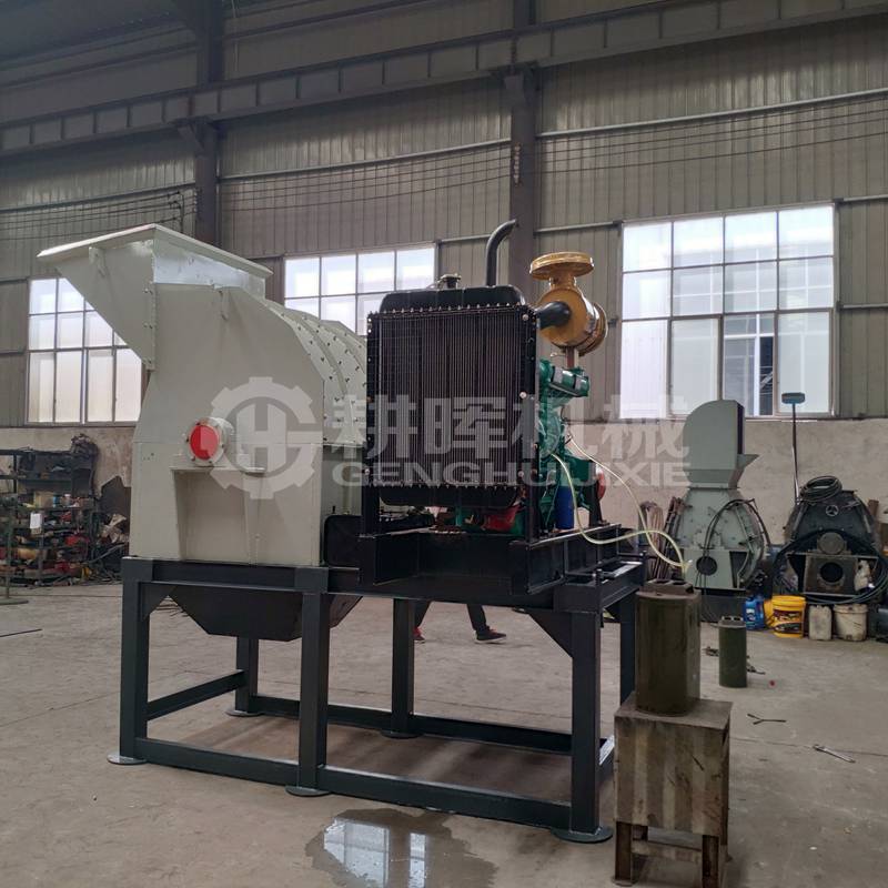 6缸柴油機(jī)鋸末機(jī)220馬力柴油鋸末粉碎機(jī)